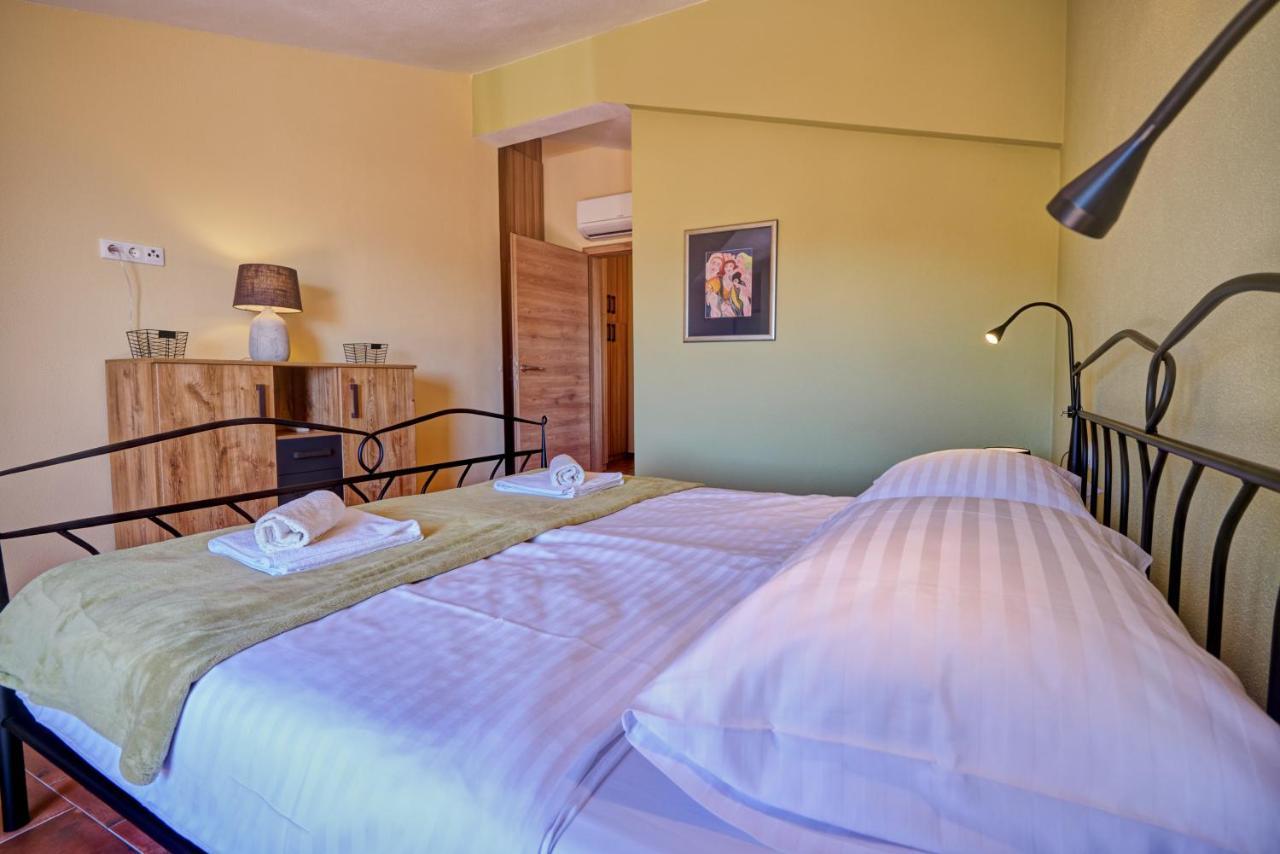 Anovi Holiday Homes By Litto Trogir Extérieur photo