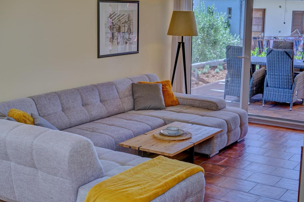 Anovi Holiday Homes By Litto Trogir Extérieur photo