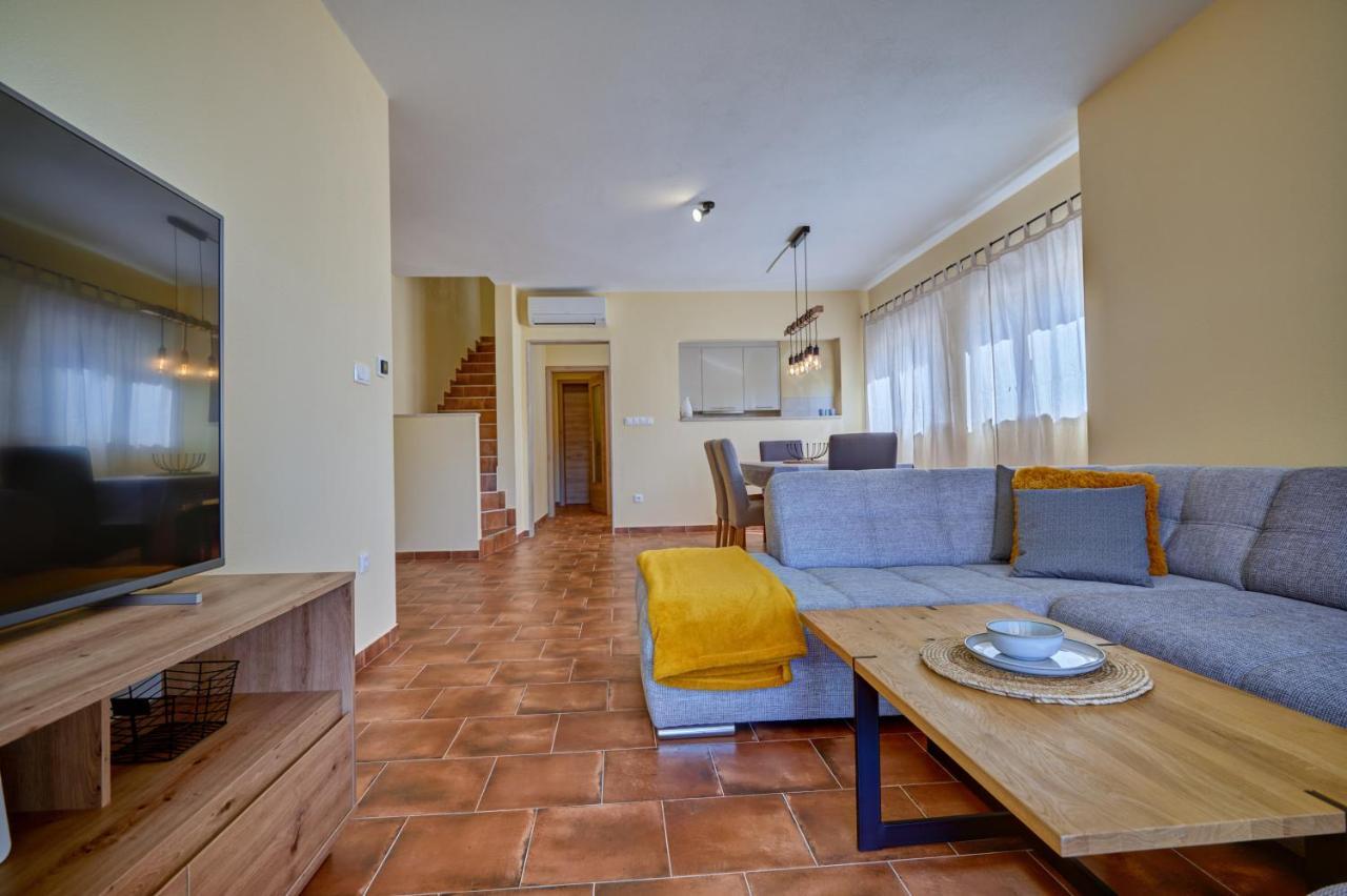 Anovi Holiday Homes By Litto Trogir Extérieur photo